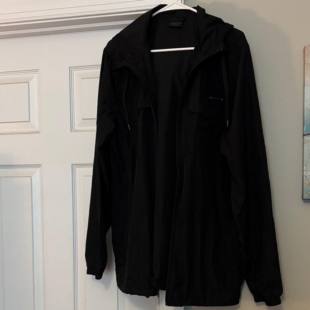 Oakley Men's Black Windbreaker Jacket